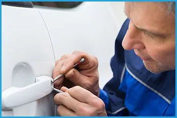 Lock Locksmith Services Germantown, OH 937-309-0635 - 20-car-locksmith